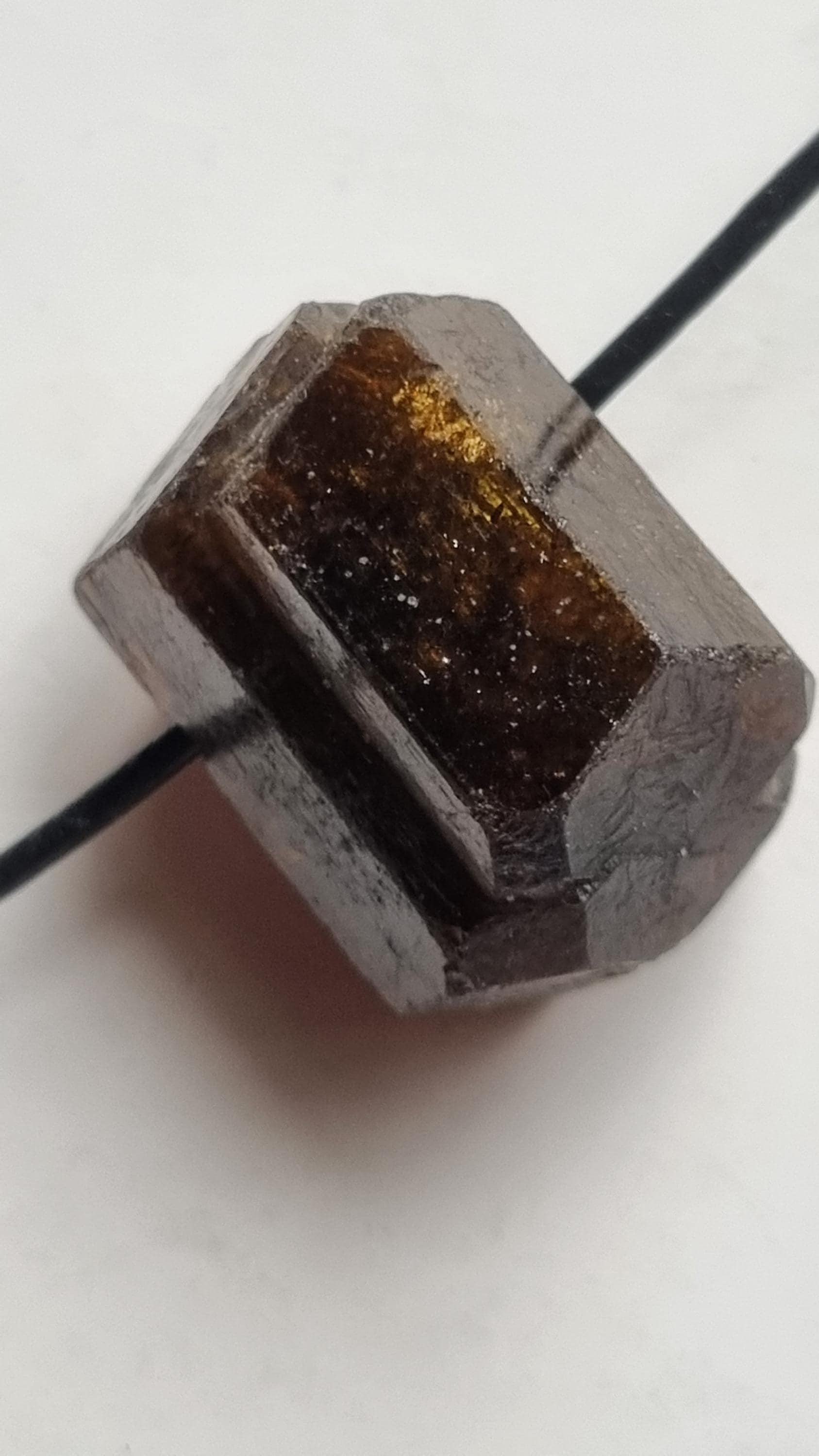 Dravit | Brauner Schörl, Turmalin Mit Lederband von ElkesEdelsteinstube