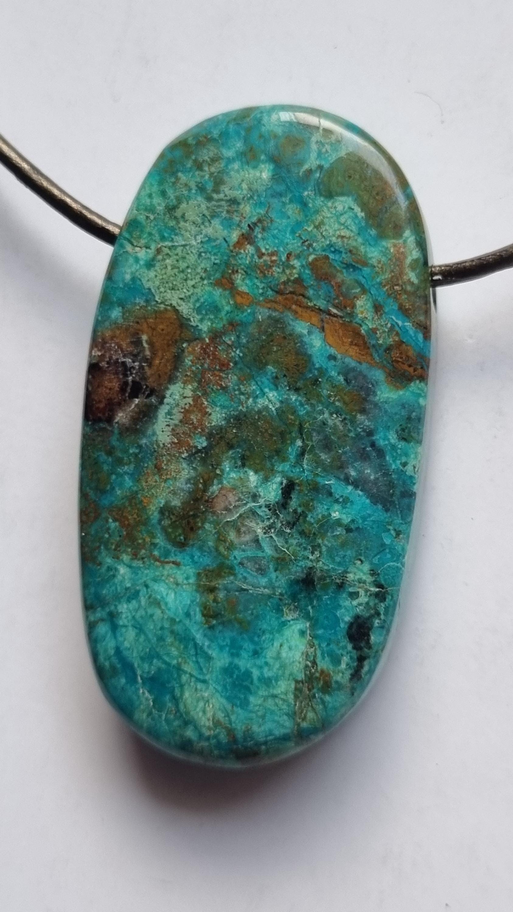 Großer Chrysokoll in Bester Qualität Mit Ledeband von ElkesEdelsteinstube