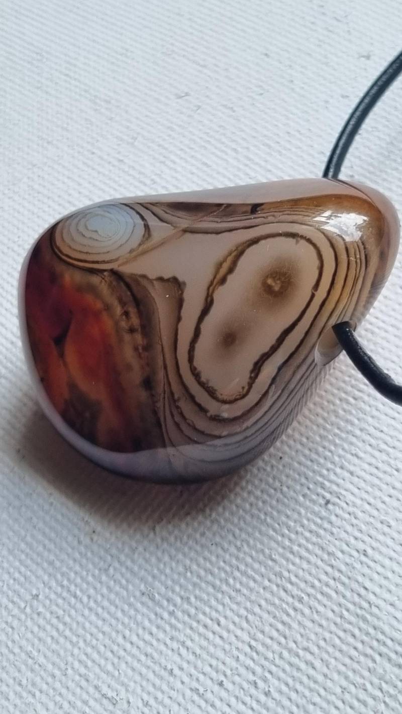 Karneol-Achat Mit Lederband von ElkesEdelsteinstube