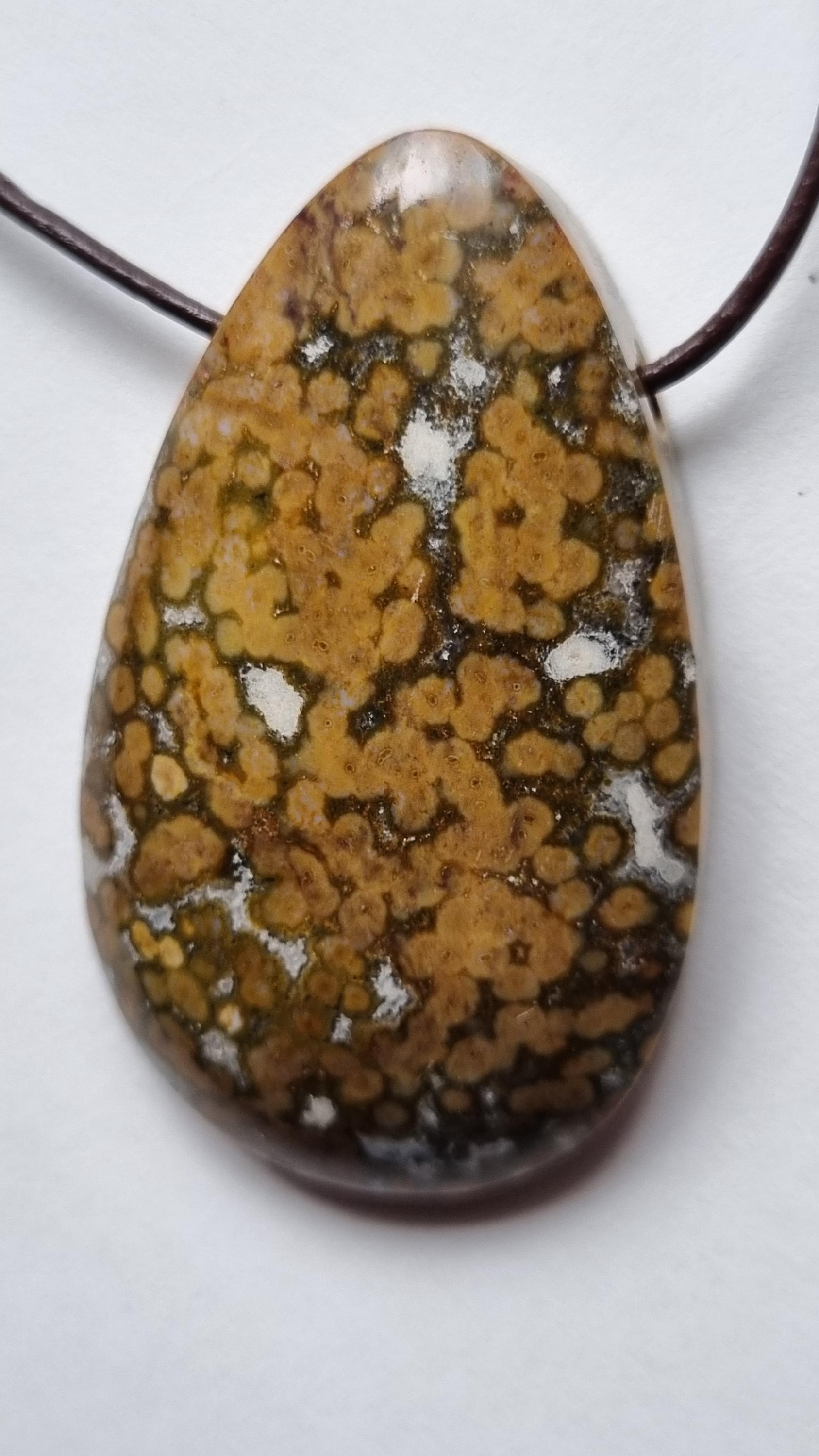 Ozeanjaspis Mit Lederband von ElkesEdelsteinstube