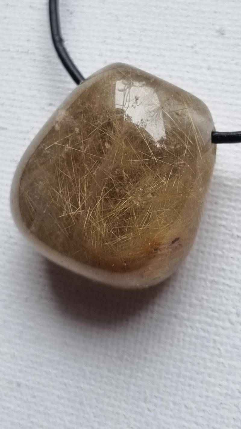 Rutilquarz Mit Lederband von ElkesEdelsteinstube