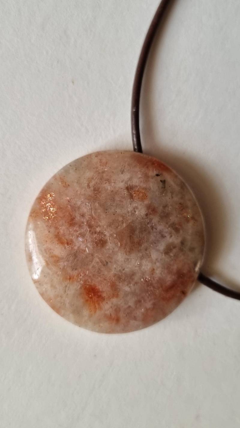 Sonnenstein Mit Lederband von ElkesEdelsteinstube