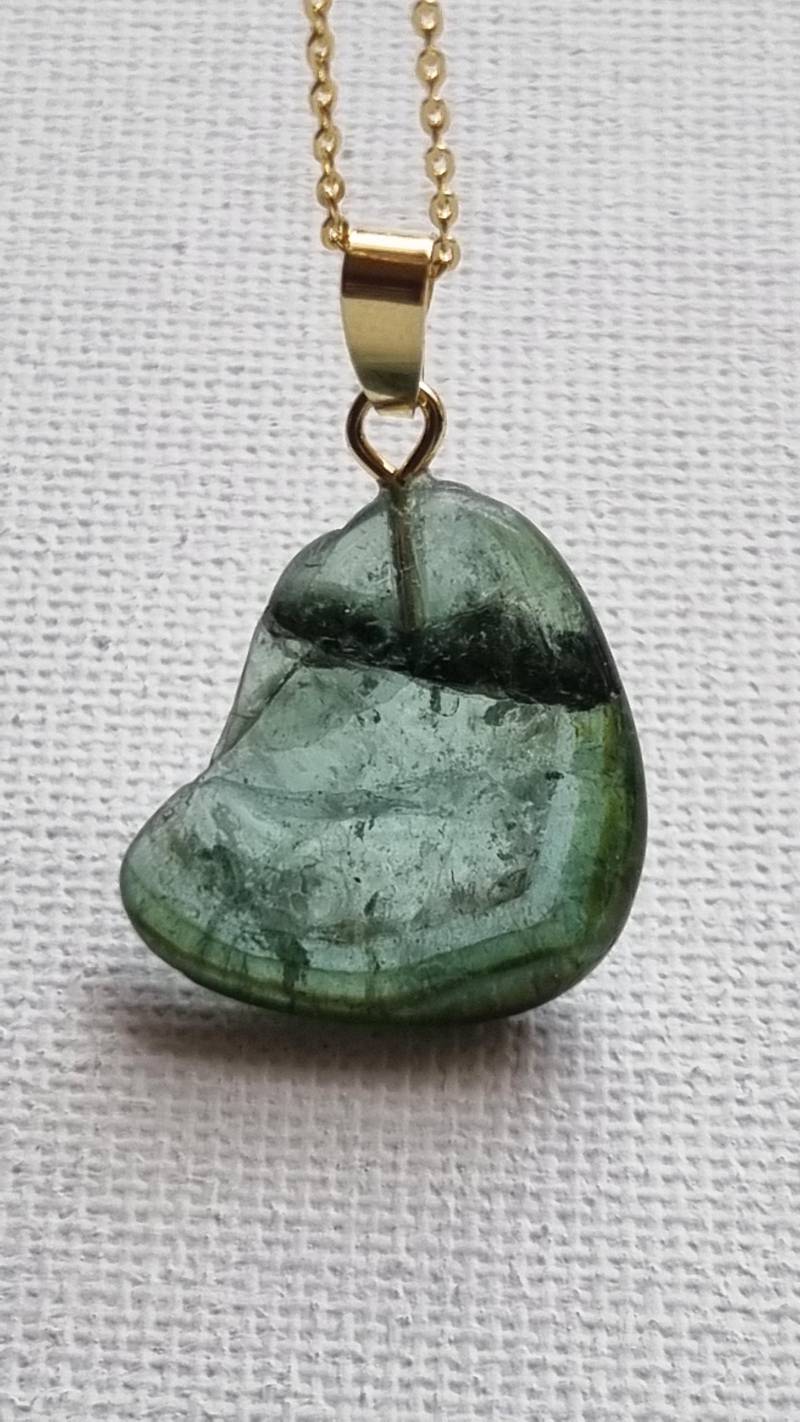 Wunderschön Und Selten, Indigolith | Blauer Turmalin Anhänger Mit Gratis-Kette von ElkesEdelsteinstube