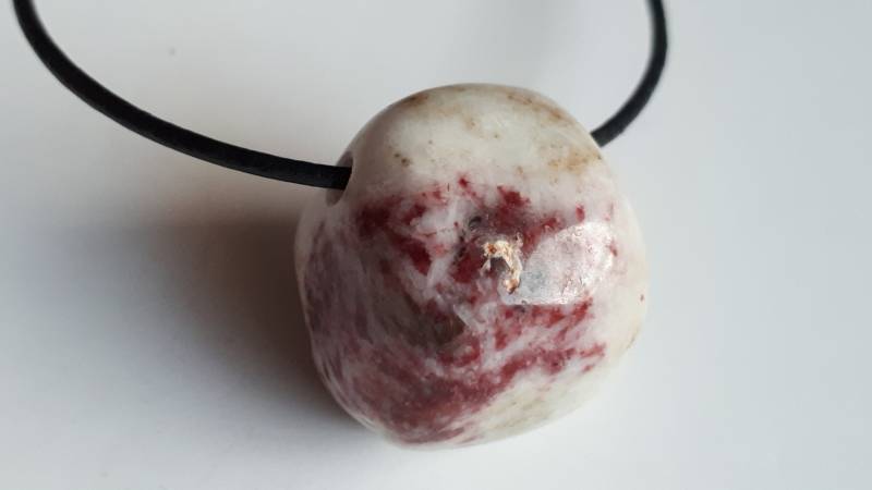 Zinnober Anhänger, Selten Und Wunderschön von ElkesEdelsteinstube