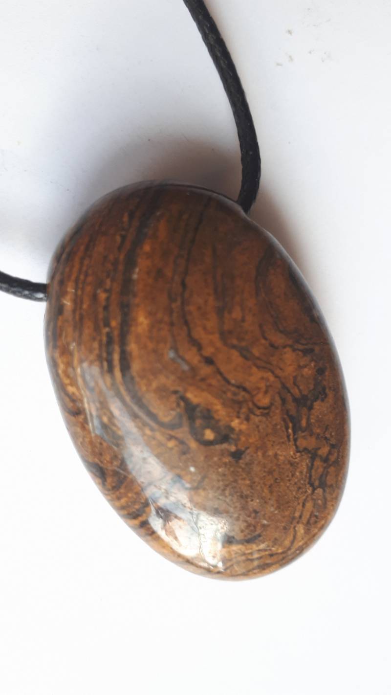 stromatolith in Linsenform Mit Wachskordel von ElkesEdelsteinstube