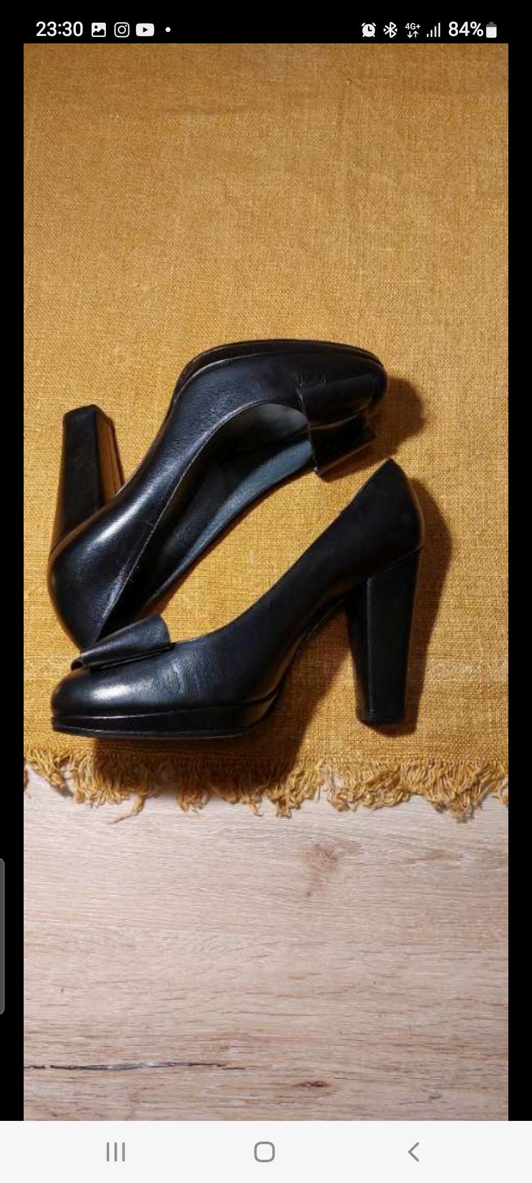 Vintage Stuart Weitzman Bowtux Heels - Black Leather Block Heel Round Toe Eu 37/Us 6.5-7 Rare Designer Shoes Vintage Stuart Weitzman Bowtux Heels - Black Leather Block Heel Round Toe Eu 37/Us 6.5-7 Rare Designer Shoes von ElkoraDesign
