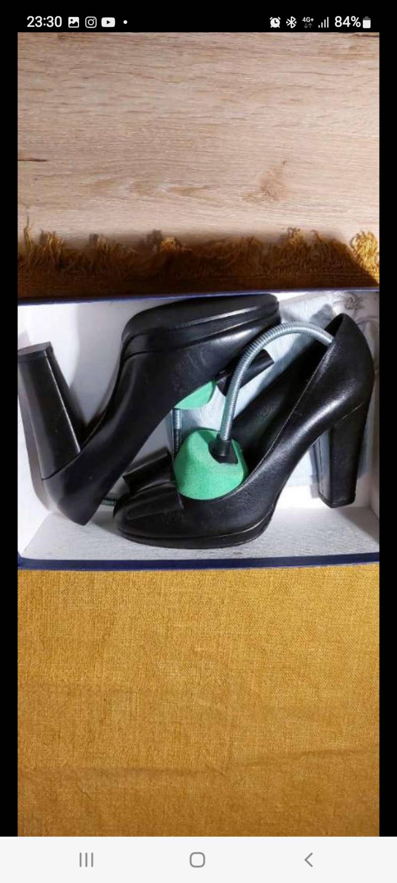 Vintage Stuart Weitzman Heels - Black Leather Pumps Block Heel Round Toe Eu 37/Us 6.5-7 Classic Designer Shoes von ElkoraDesign