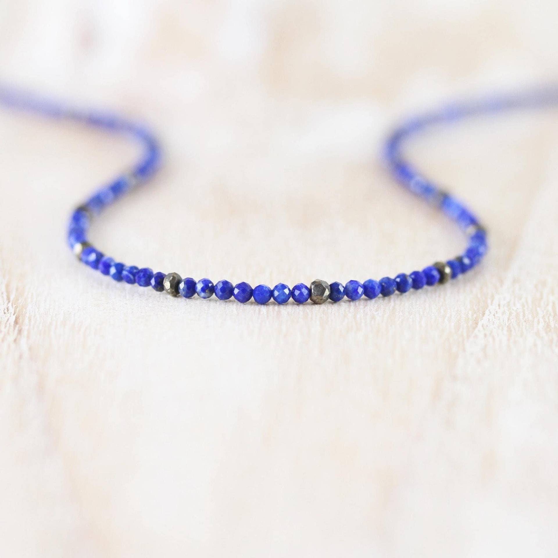 Lapis Lazuli & Pyrit Halskette in Sterling Silber, Gelb Oder Roségold Filled, Länge Nach Wunsch von EllaArtisanJewellery