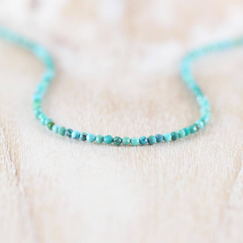 Zarte Perlenhalskette Mit Tibet-Türkis in Sterlingsilber, Gold Oder Roségold Gefüllt, Zierliche Edelstein-Halskette, Lange Boho-Halskette von EllaArtisanJewellery