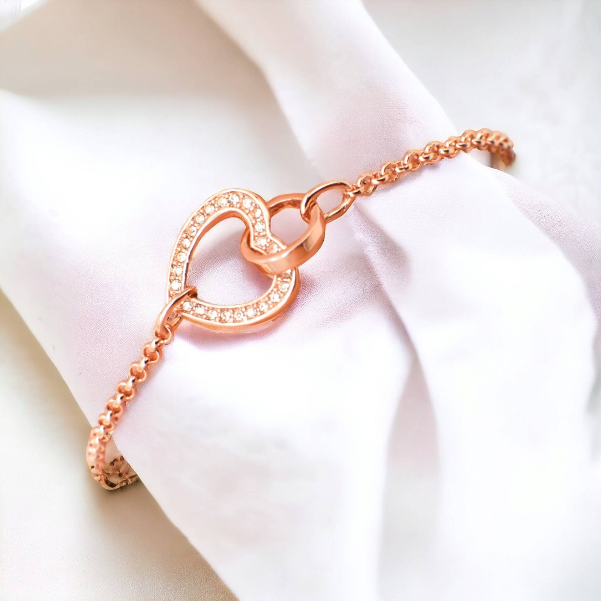 Herz Armband Roségold 18 Karat Vergoldet, Längenverstellbare Armkette Mit Zirkoniabesatz von EllaMiaBella