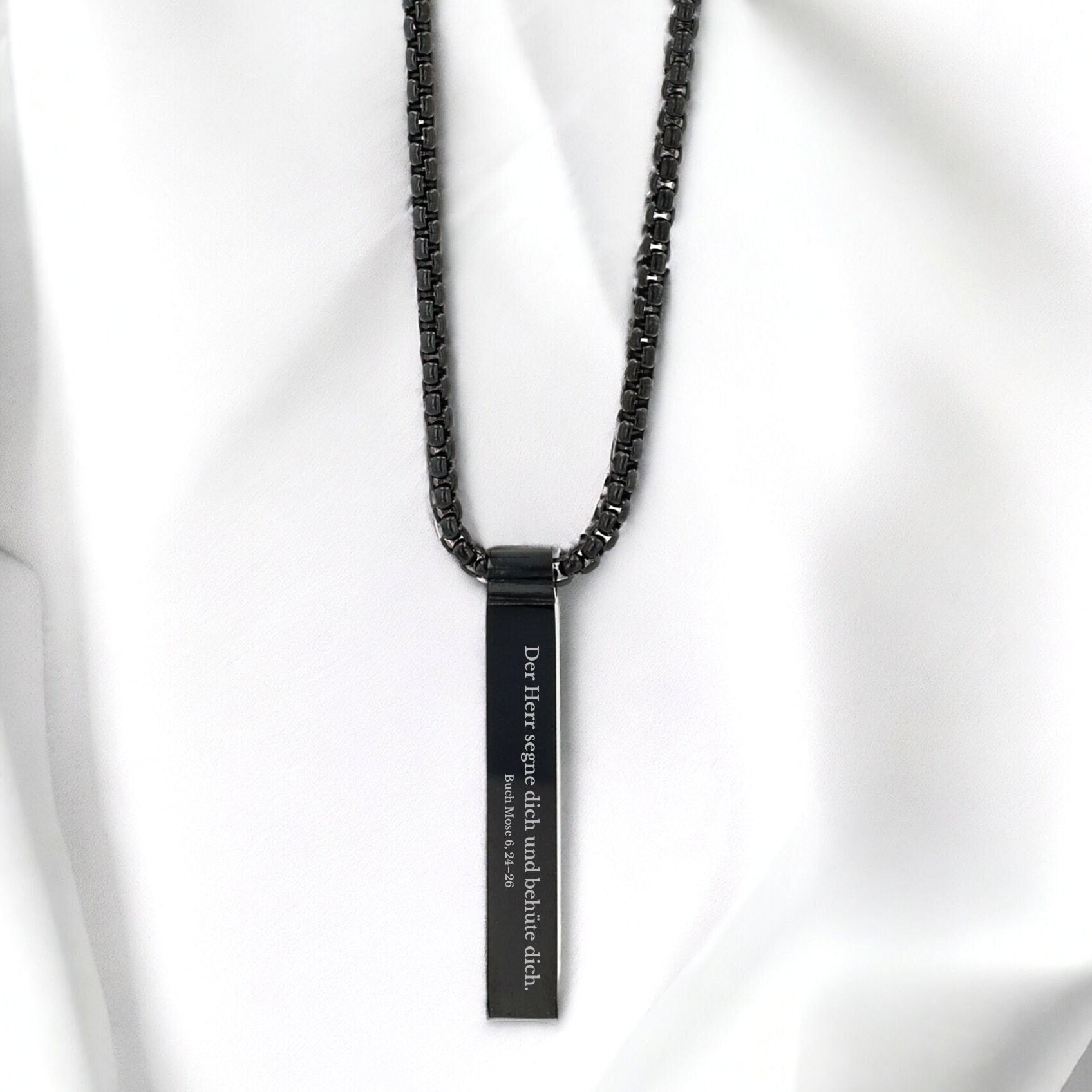 Schwarze Halskette Mit Anhänger & Gravur, Kette Aus Edelstahl, Personalisierte Venezianerkette, 61 cm, Stilvoll, Zeitlos, Unisex von EllaMiaBella