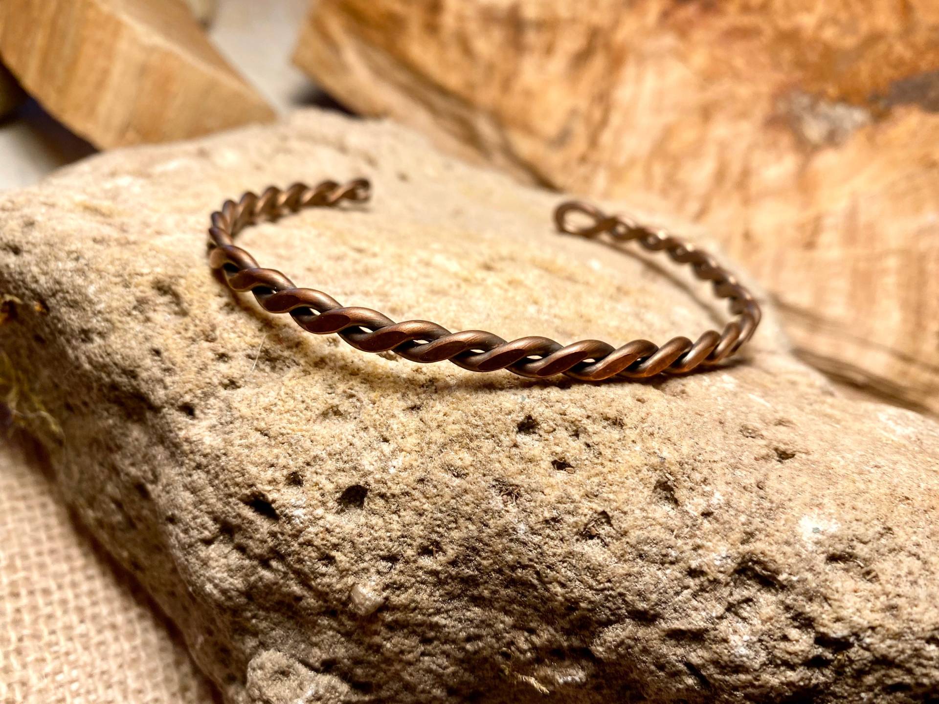 Armreif Kupfer, Gedreht Und Geschwärzt, Puristisch, Rustikal, Vikings, Mittelalter von EllaMinella