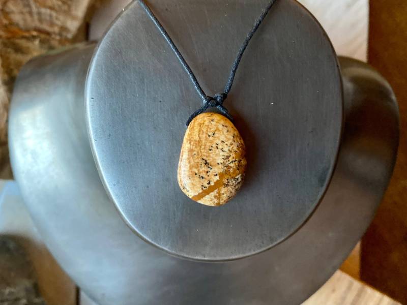 Bild-Jaspis Anhänger/Kette An Baumwollband von EllaMinella