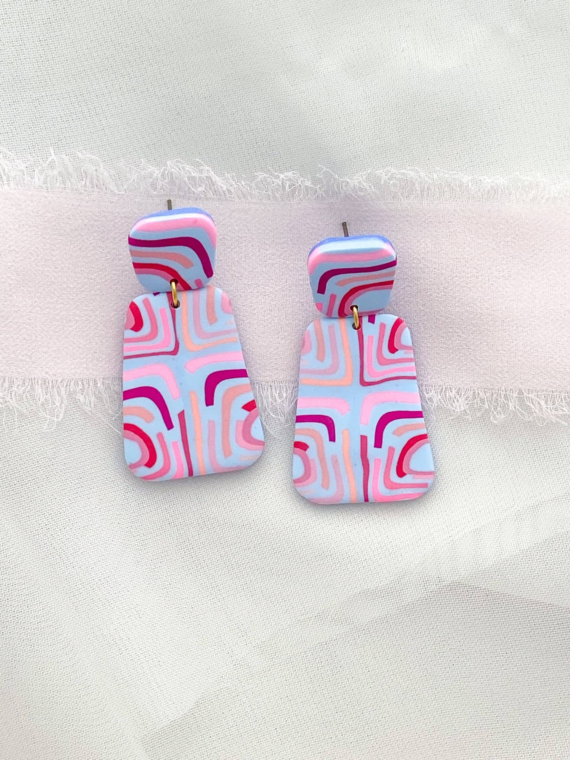 Funky Ohrring, Bunte Statement Leichte Polymer Clay, Empfindliches Ohr, Artsy Kunstlehrer Geschenk, Einzigartige Ohrring von ElleBeeClay