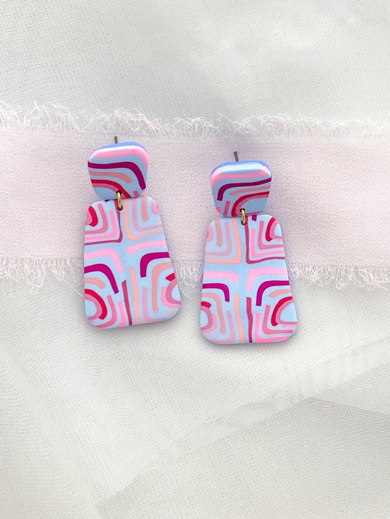 Funky Ohrring, Bunte Statement Leichte Polymer Clay, Empfindliches Ohr, Artsy Kunstlehrer Geschenk, Einzigartige Ohrring von ElleBeeClay