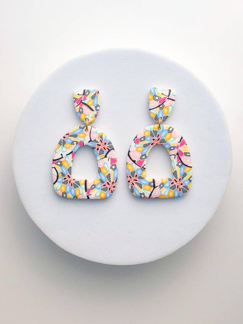 Helle Bunte Ohrringe Für Frühling, Sommer Schmuck Sie, Kaleidoskop Design, Empfindliche Ohr, Leichte Handgemachte Polymer-Ton von ElleBeeClay