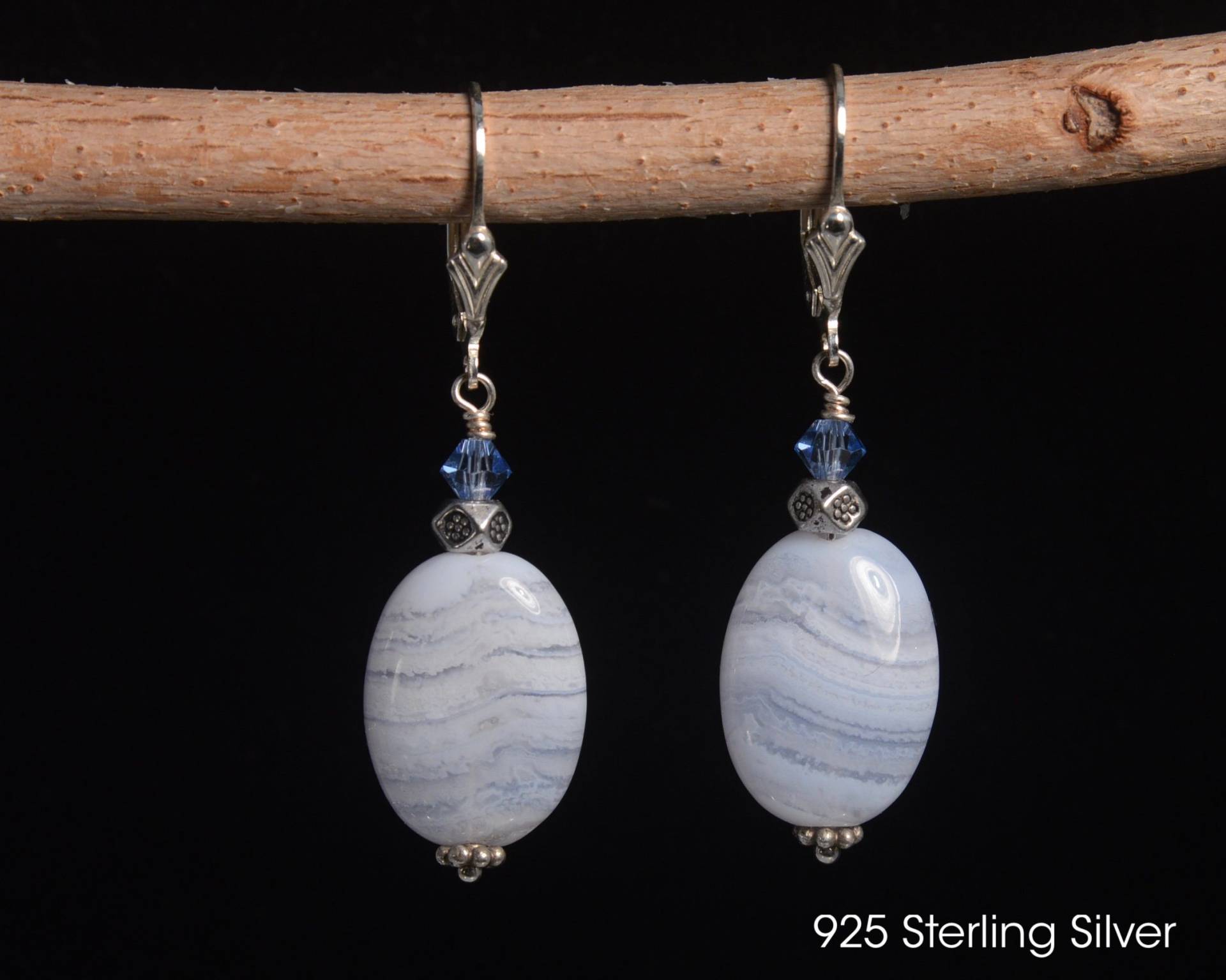 Blaue Spitze Achat Ohrringe 925 Sterling Silber Edelstein Baumeln Weiche Leichte Periwinkle Chalcedon in Oder 14K Gold Fill von ElleBernardGems