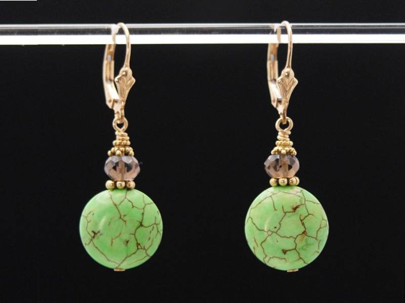 Grün Türkis Howlite Ohrringe | 14 K Gold Fill Oder 925 Sterling Silber Hebel Zurück Hellgrün Achat Chartreuse Grün Türkis Howlite Ohrringe | 14 K Gold Fill Oder 925 Sterling Silber Hebel Zurück Hellgrün Achat Chartreuse von ElleBernardGems