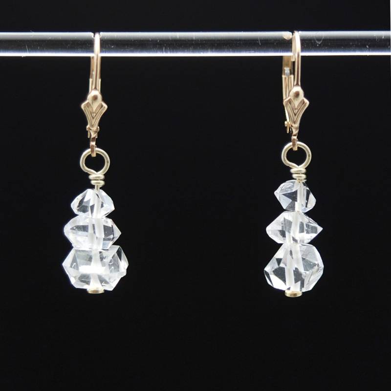 Herkimer Diamant-Ohrringe in Gold Oder Silber, Kristall Quarz Schmuck, April Birthstone, Klare Ohrringe, Triple Stack von ElleBernardGems
