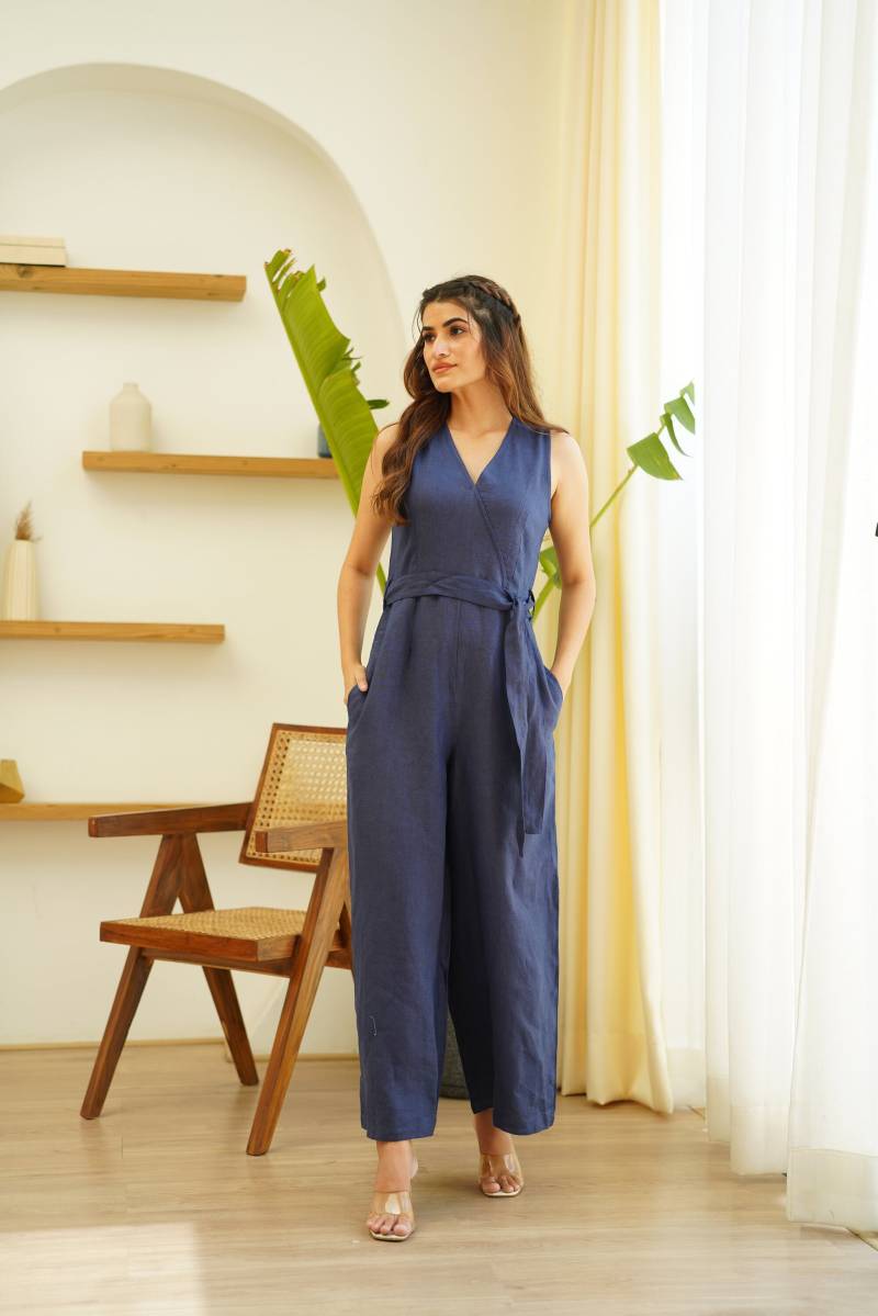 Leinen Jumpsuit Mit Weitem Bein V-Ausschnitt Faux Wrap Strampler Gürtel von Ellementree