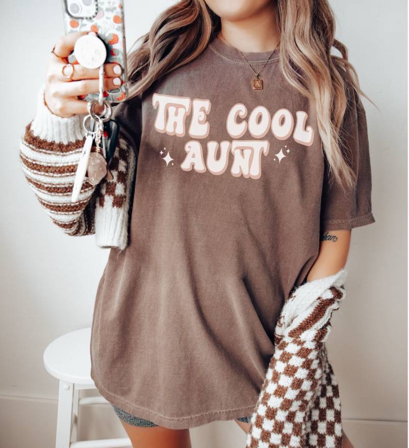 Cool Aunt Club Comfort Color Shirt, Auntie Birthday Gift, Sister Gifts, The von EllenPlnts