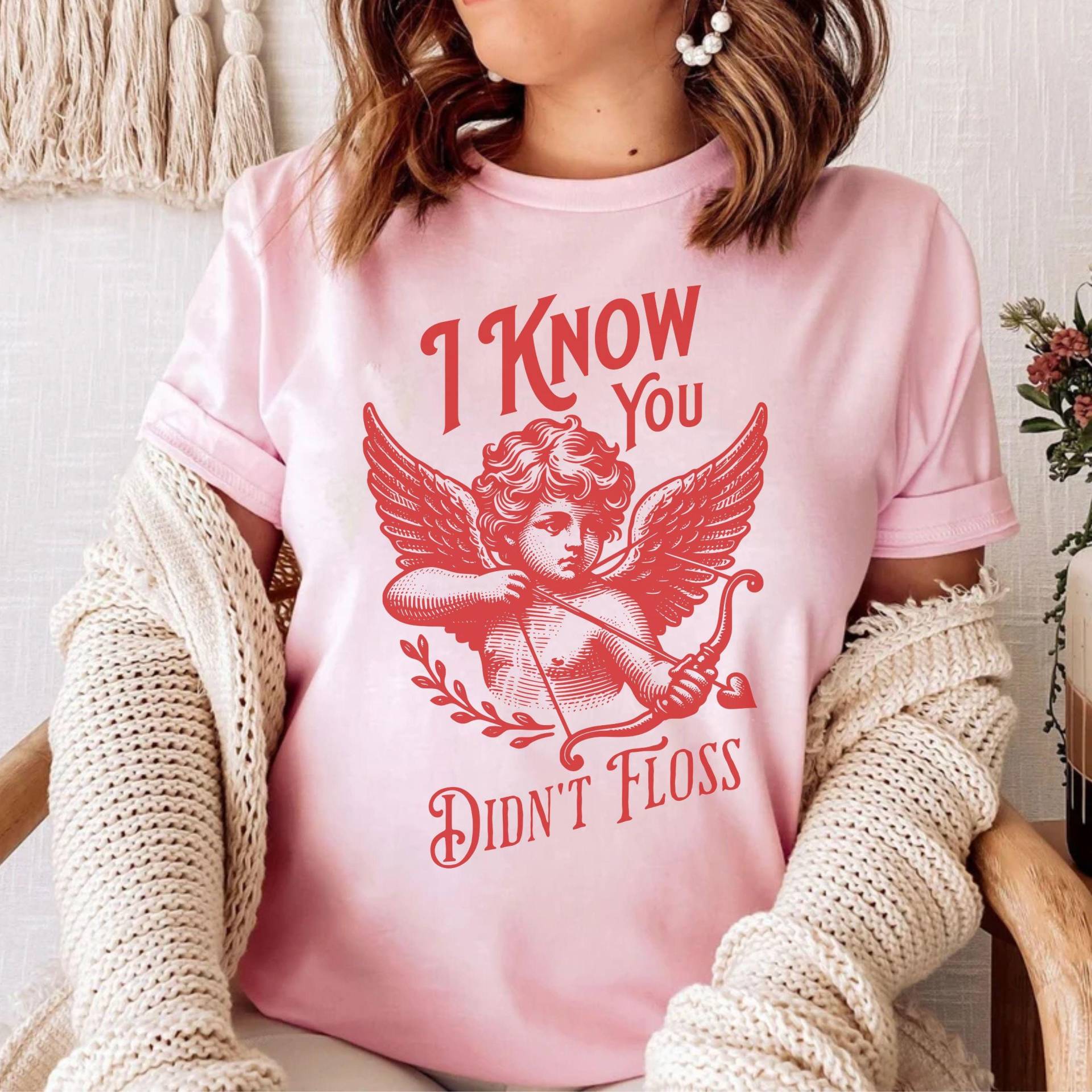 Dental Valentines Shirt, Dental Office Day Shirt, Hygienist Assistant, Gift For Assistant, Dentist Valentine Tshirt von EllenPlnts