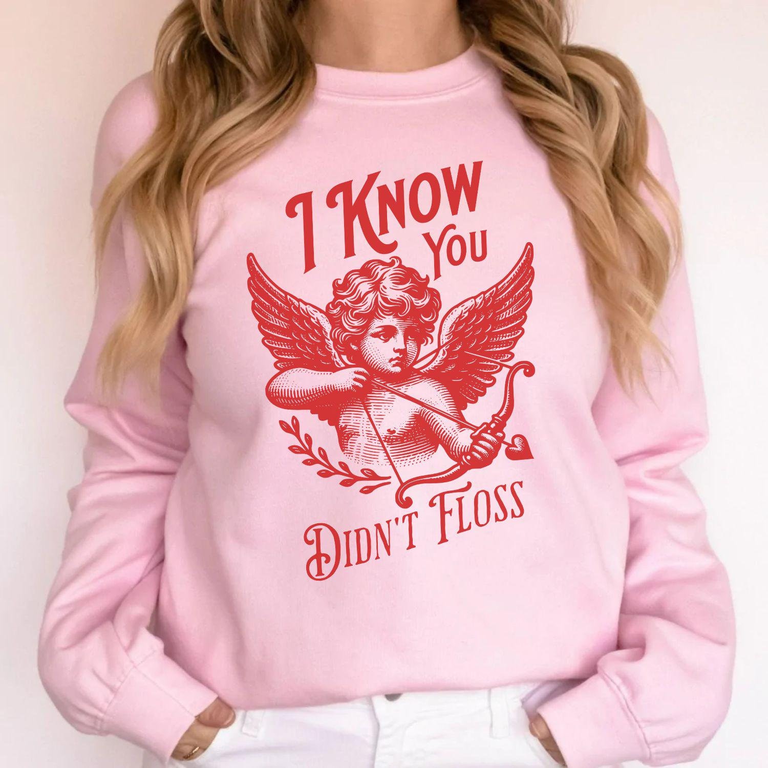 Dental Valentines Sweatshirt, Dental Office Day Shirt, Hygienist Assistant, Gift For Assistant, Dentist Valentine Sweatshirt von EllenPlnts