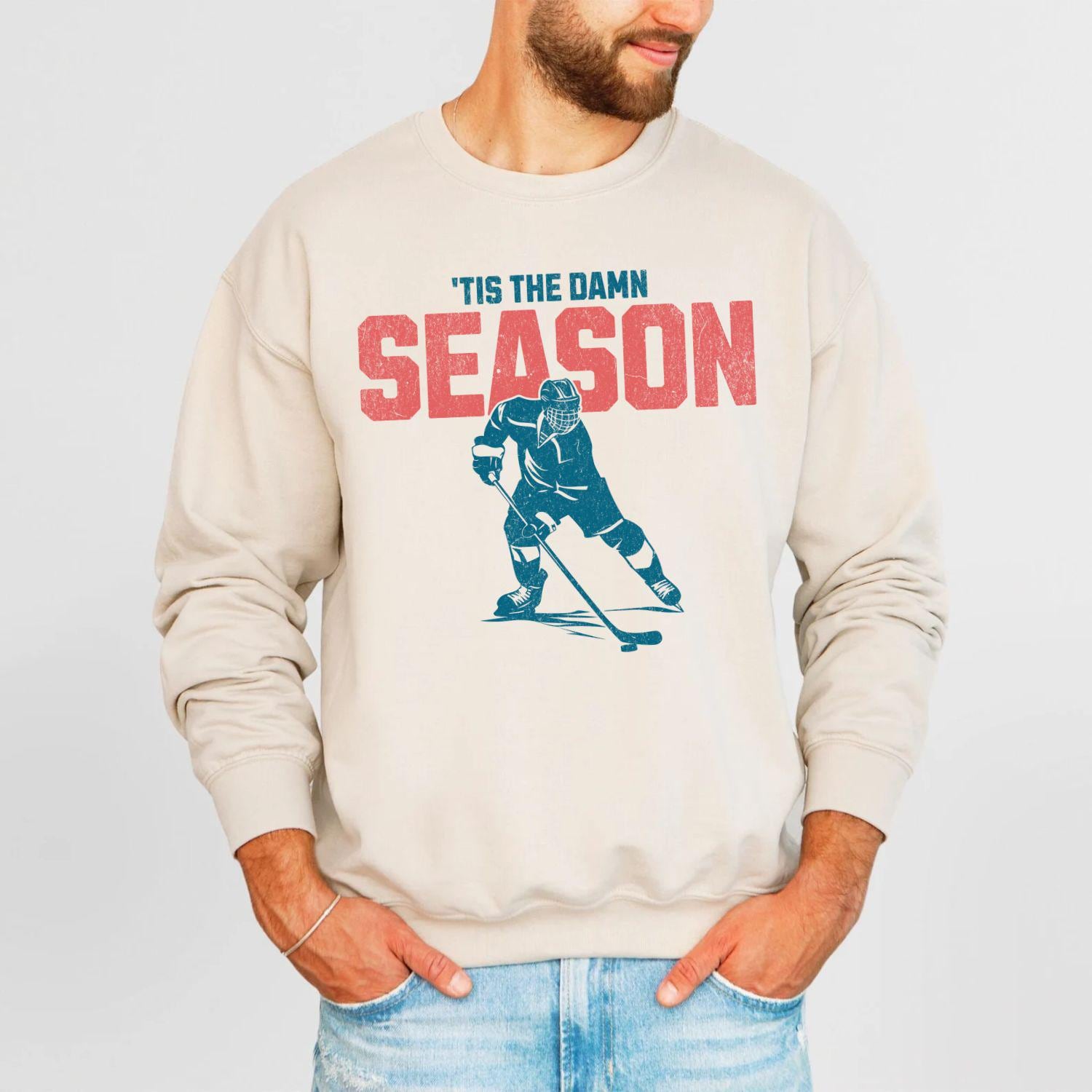 Tis The Damn Season Sweatshirt, Ice Hockey Sweatshirt, Sweater, Mom Crewneck, Gift For Player von EllenPlnts