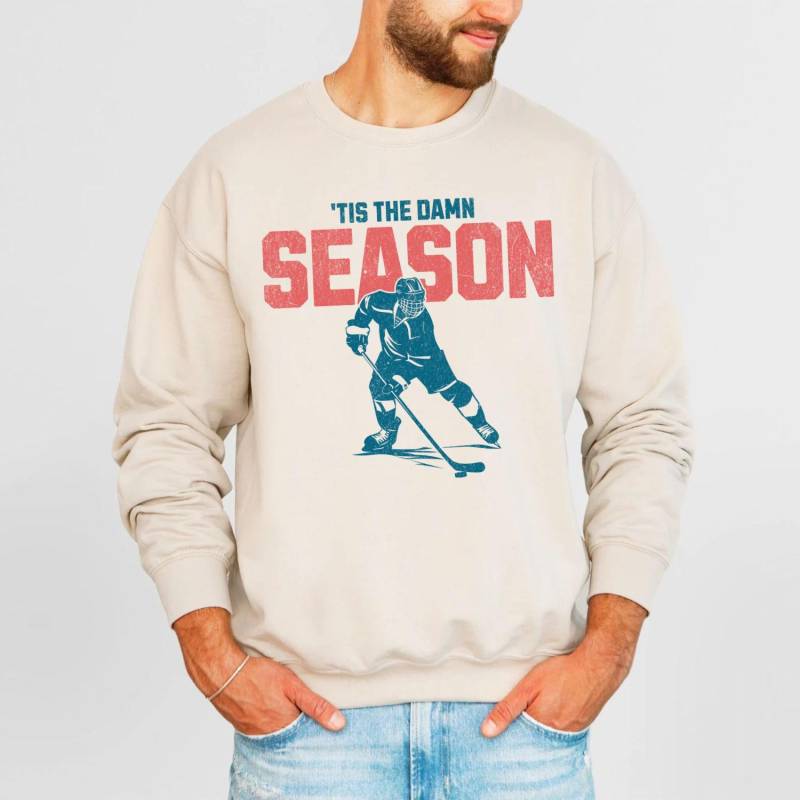 Tis The Damn Season Sweatshirt, Ice Hockey Sweatshirt, Sweater, Mom Crewneck, Gift For Player von EllenPlnts