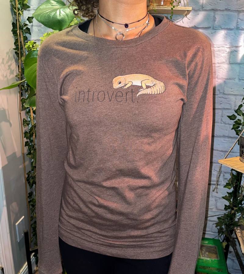 Introvertierter Leopardgecko Unisex Langarmshirt von EllesReptiles