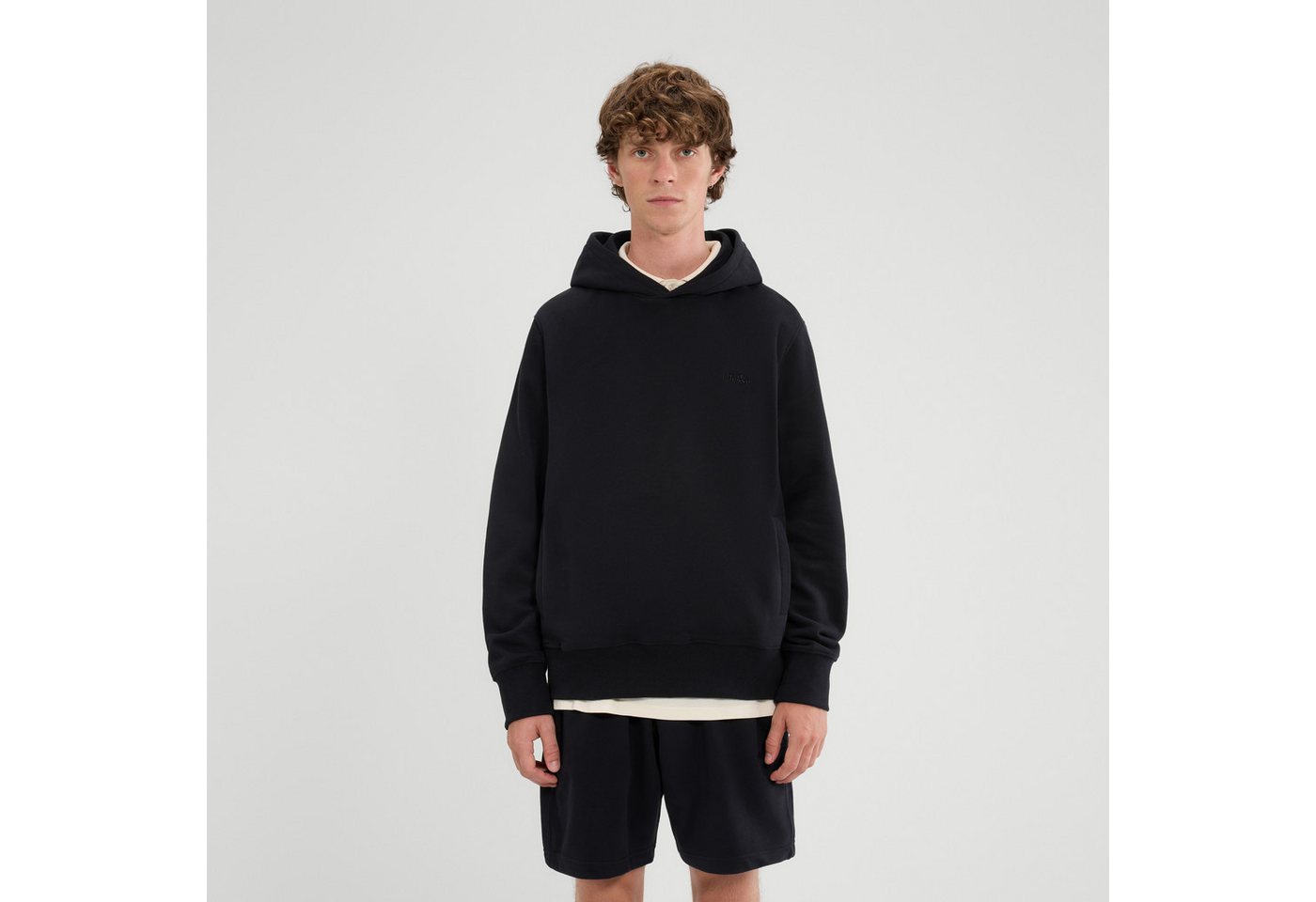 Ellesse Kapuzensweatshirt MADONE OH HOODY (1-tlg) von Ellesse