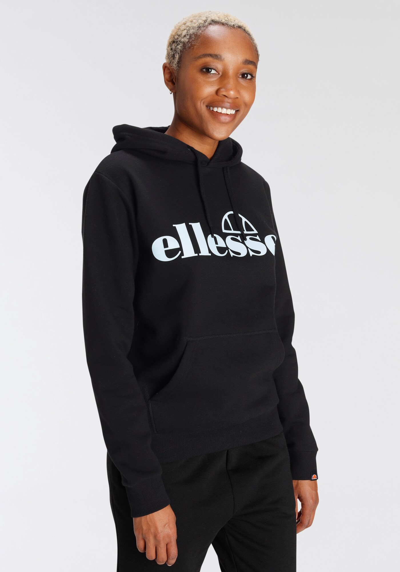 Sweatshirt 'Lyara' von Ellesse