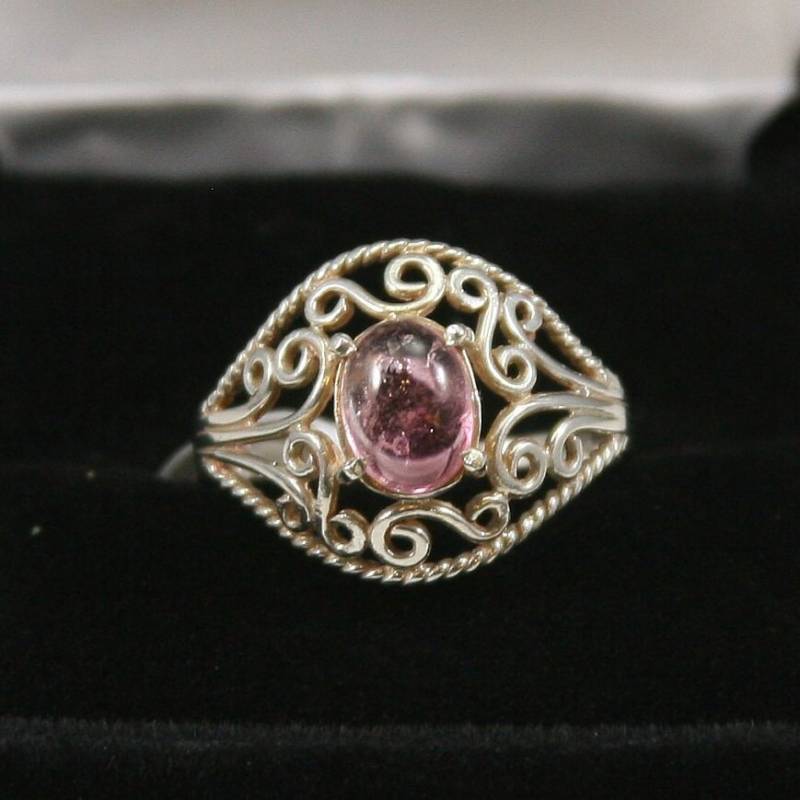 Vintage Polierter Rosa Stein Sterling Silber Ring 925 von EllieBsBoutiqueTN