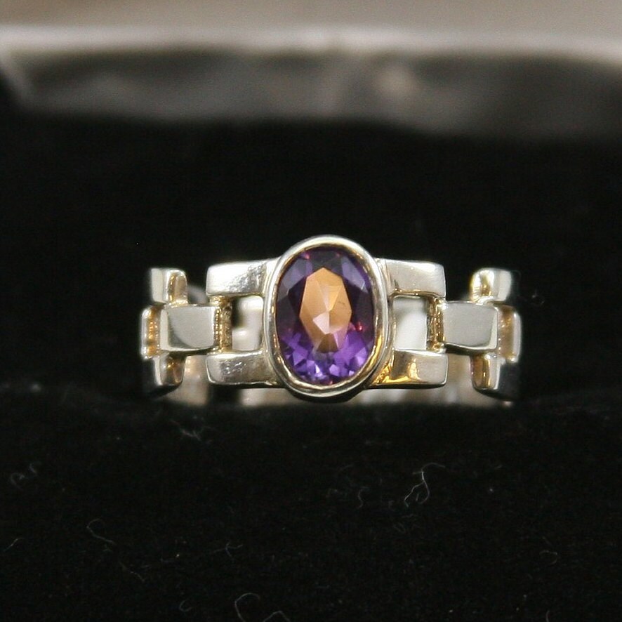 Vintage Sterling Silber Lila Amethyst Ring 925 von EllieBsBoutiqueTN