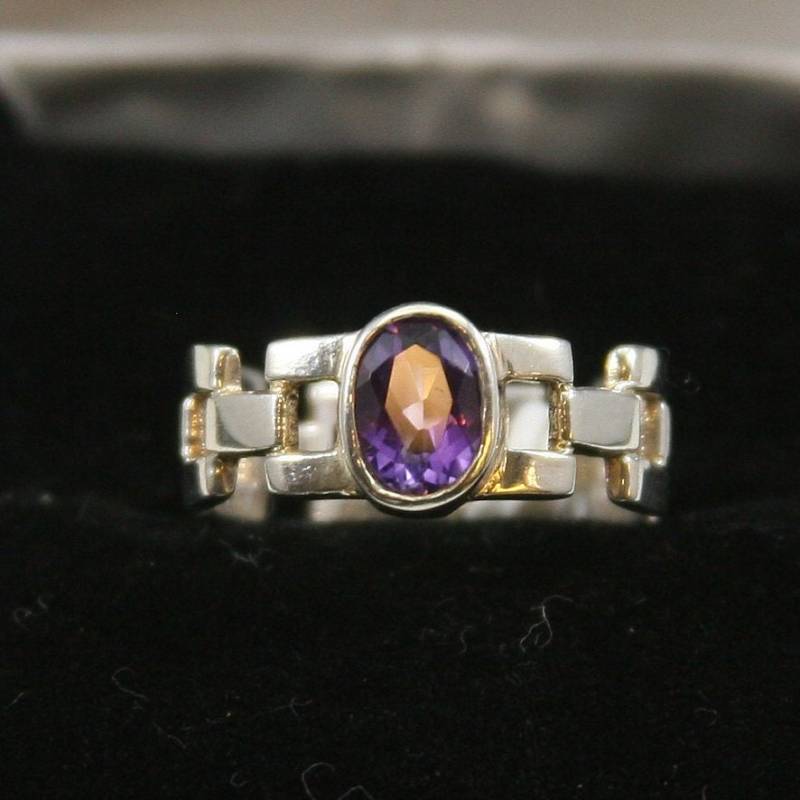 Vintage Sterling Silber Lila Amethyst Ring 925 von EllieBsBoutiqueTN
