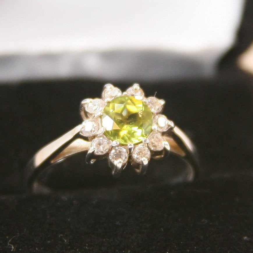 Vintage Sterling Silber Ring 925 Cz Grün von EllieBsBoutiqueTN