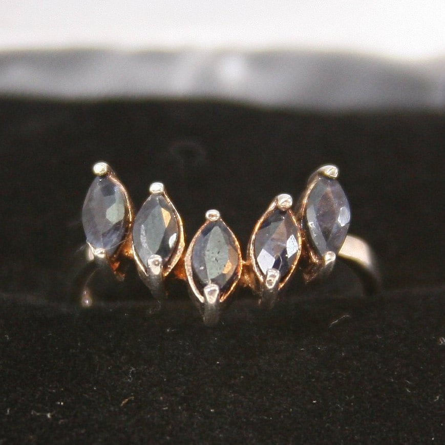 Vintage Sterling Silber Ring 925 Saphir Steine von EllieBsBoutiqueTN