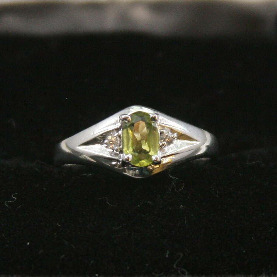 Vintage Sterling Silber Ring 925 von EllieBsBoutiqueTN