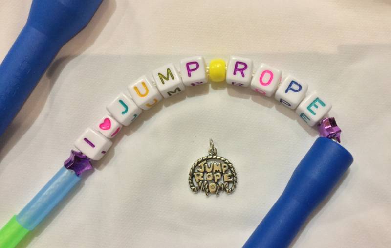 sterling Silber Springseil Mom Charme von EllieLanceCreations