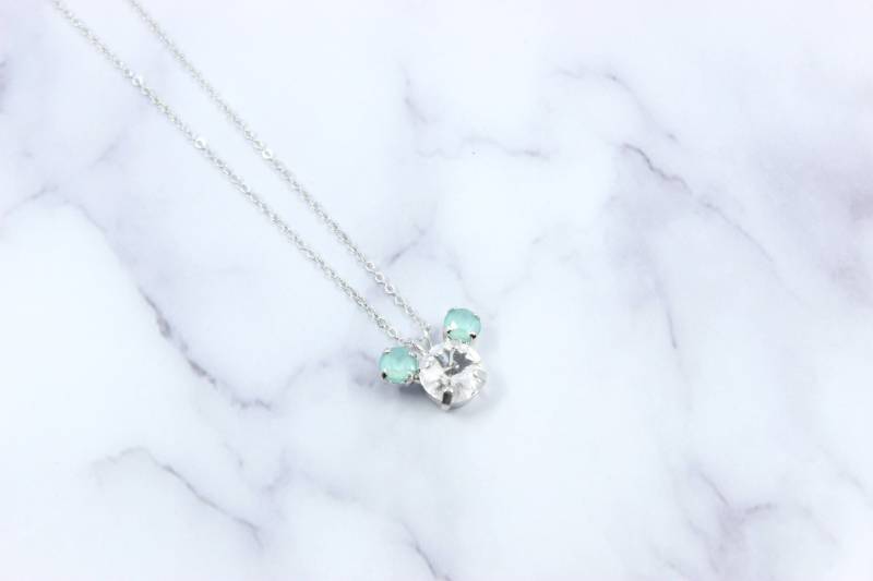 Magic Mouse Mint Grün Blau Und Clear Crystal Silber Halskette Mit Swarovski Kristallen von EllipseDesign