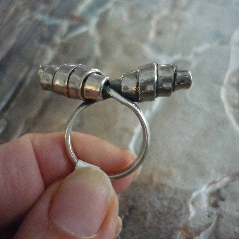 Bio Silber Ring, Sterling Draht Gewickelt Hohe Womens Glänzend Statement Cocktail-Ring #127 von Ellishshop