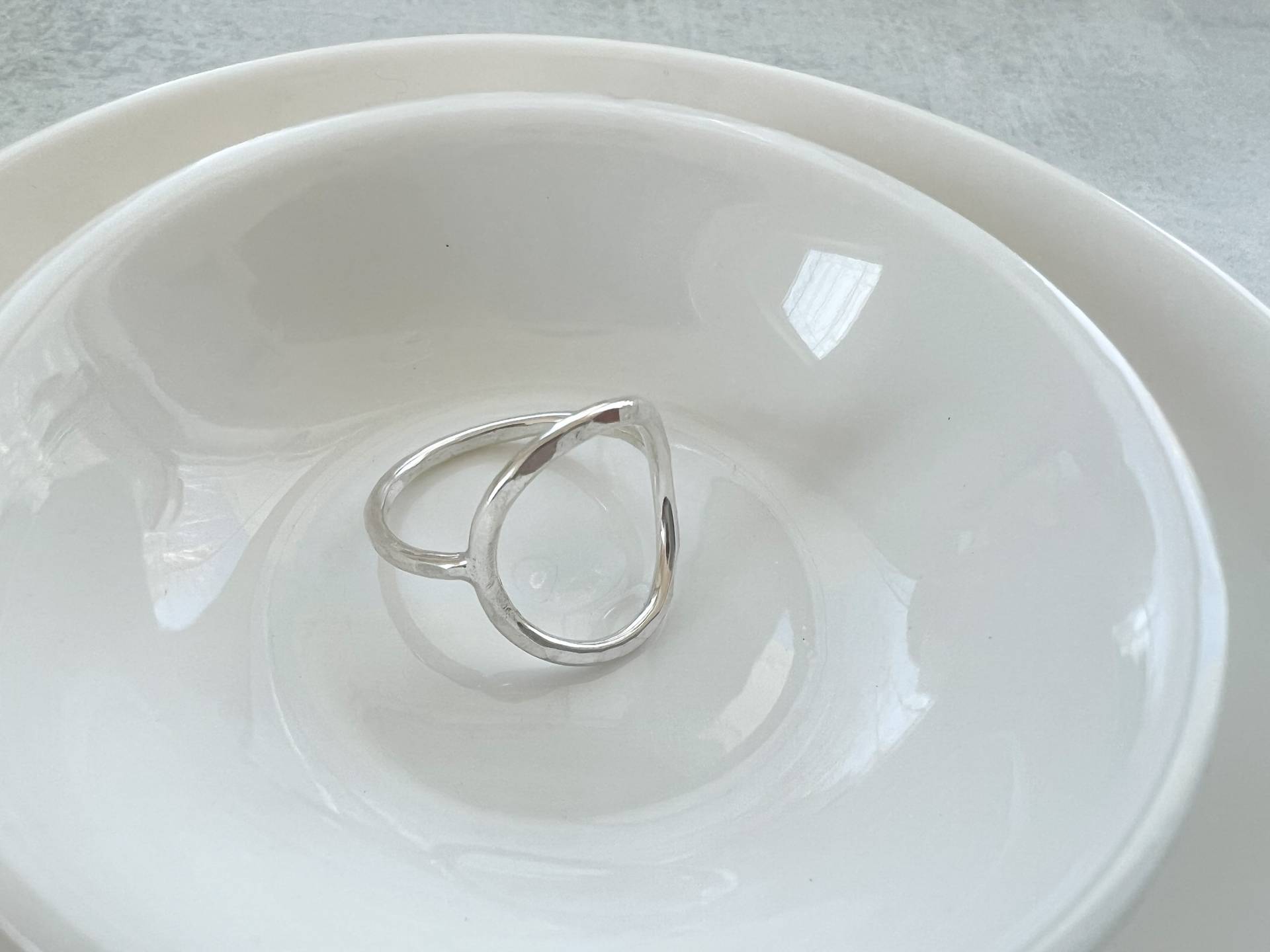 Kreis Ring | Gehämmert Sattel Auf Bestellung Kreis Ring | Gehämmert Sattel Auf Bestellung von ElmDesignsAK