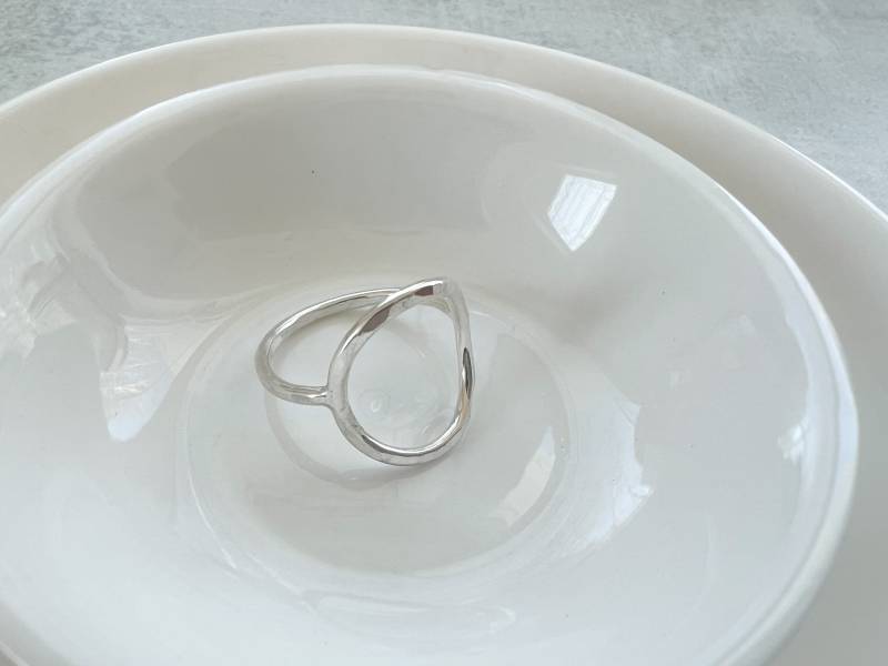 Kreis Ring | Gehämmert Sattel Auf Bestellung von ElmDesignsAK