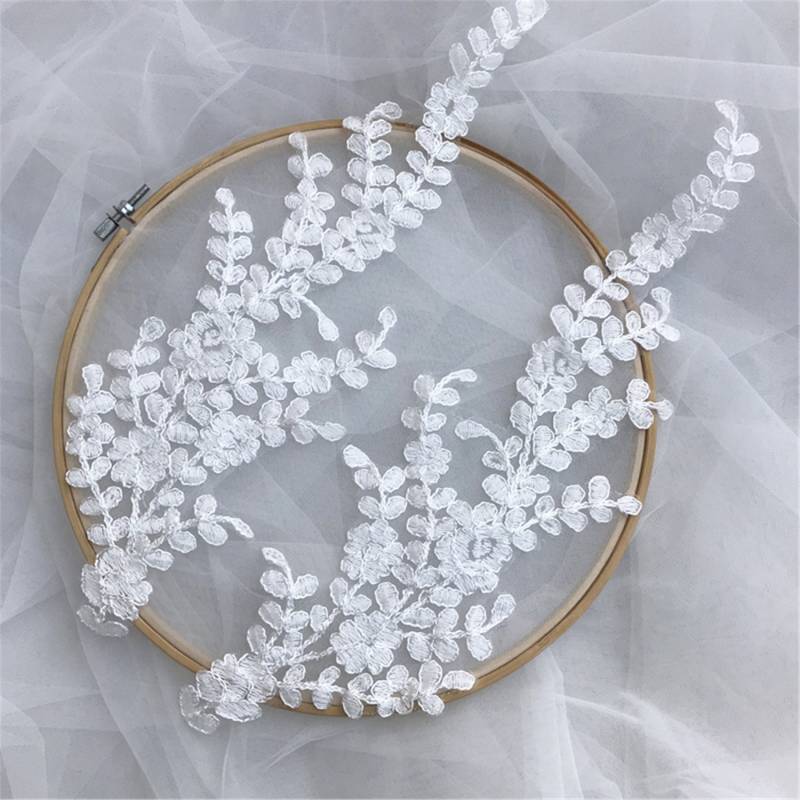Alencon Lace Applikationen Paar Off-White Rayon Brautkleid Verschönerung 1Paar von Elmalaceapplique