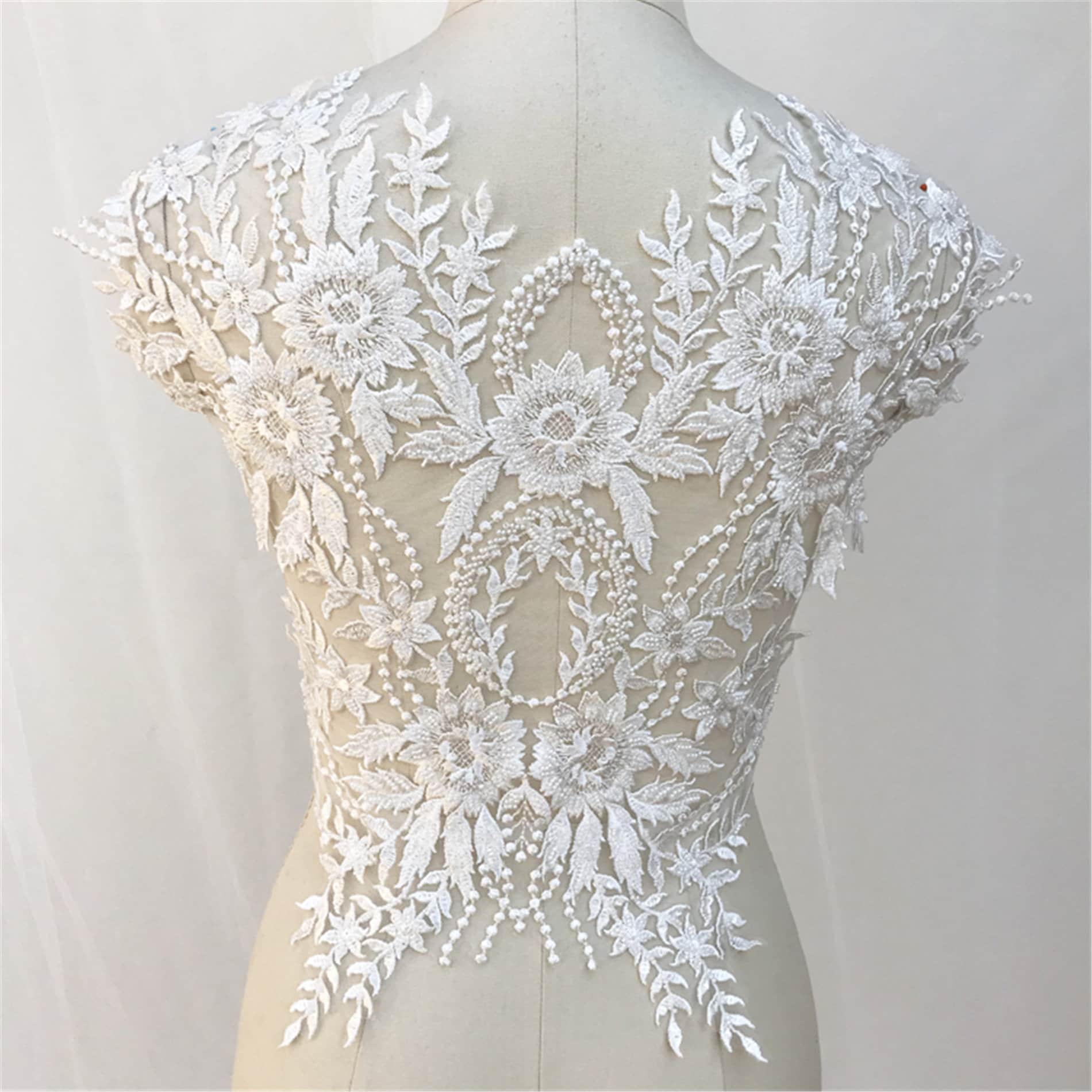 Große Perlen Perle Spitze Applikation Brautkleid Kleid Verschönerung Große Perlen Perle Spitze Applikation Brautkleid Kleid Verschönerung von Elmalaceapplique