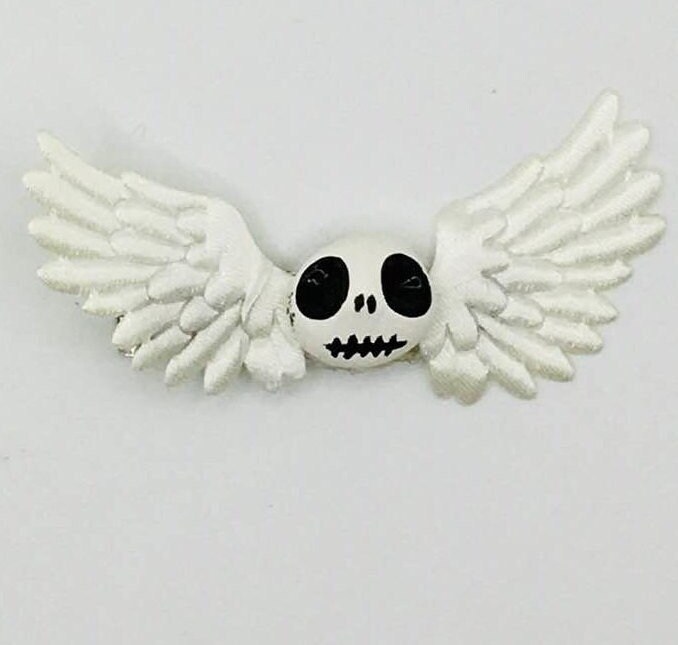 Haarspange Flügel Mit Totenkopf, Original Elmira - Haarspange, Wings, Weiß, Medium, Punk, Gothic Haarspange Flügel Mit Totenkopf, Original Elmira - Haarspange, Wings, Weiß, Medium, Punk, Gothic von ElmiraBerlin