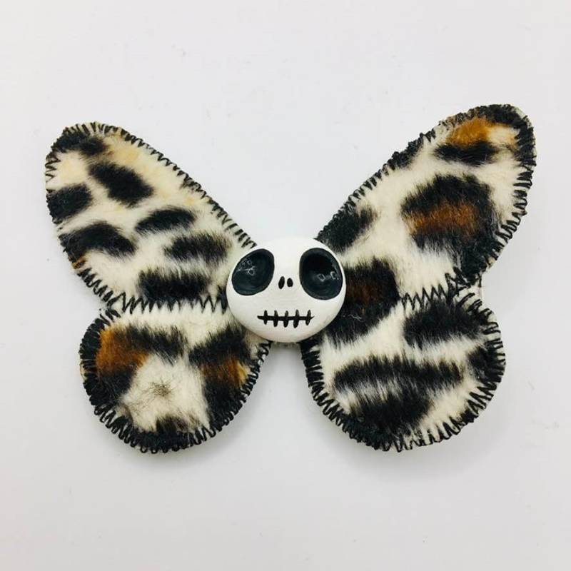 Haarspange Schetterling Totenkopf Haarclip, Schädel, Special Butterfly Elmira , Leo, Leopardenmuster Hell, Fell, Halloween, Punk, Gothic Haarspange Schetterling Totenkopf Haarclip, Schädel, Special Butterfly Elmira , Leo, Leopardenmuster Hell, Fell, Halloween, Punk, Gothic von ElmiraBerlin