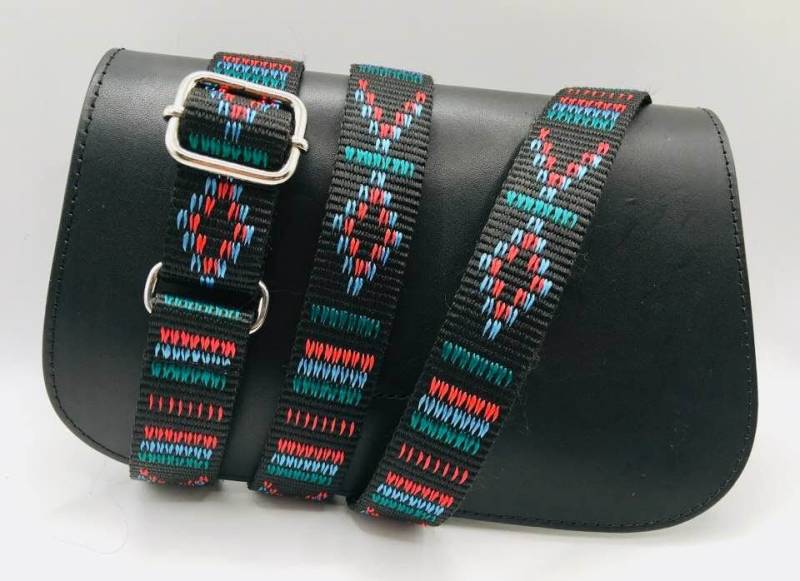 Schultergurt Taschengurt Wechselgurt Boho Ethnostyle Schwarz Bunt Leder 2, 5 cm Breit Mit Hochwertigen Silberfarbenen Karabiner Verstellbar von ElmiraBerlin