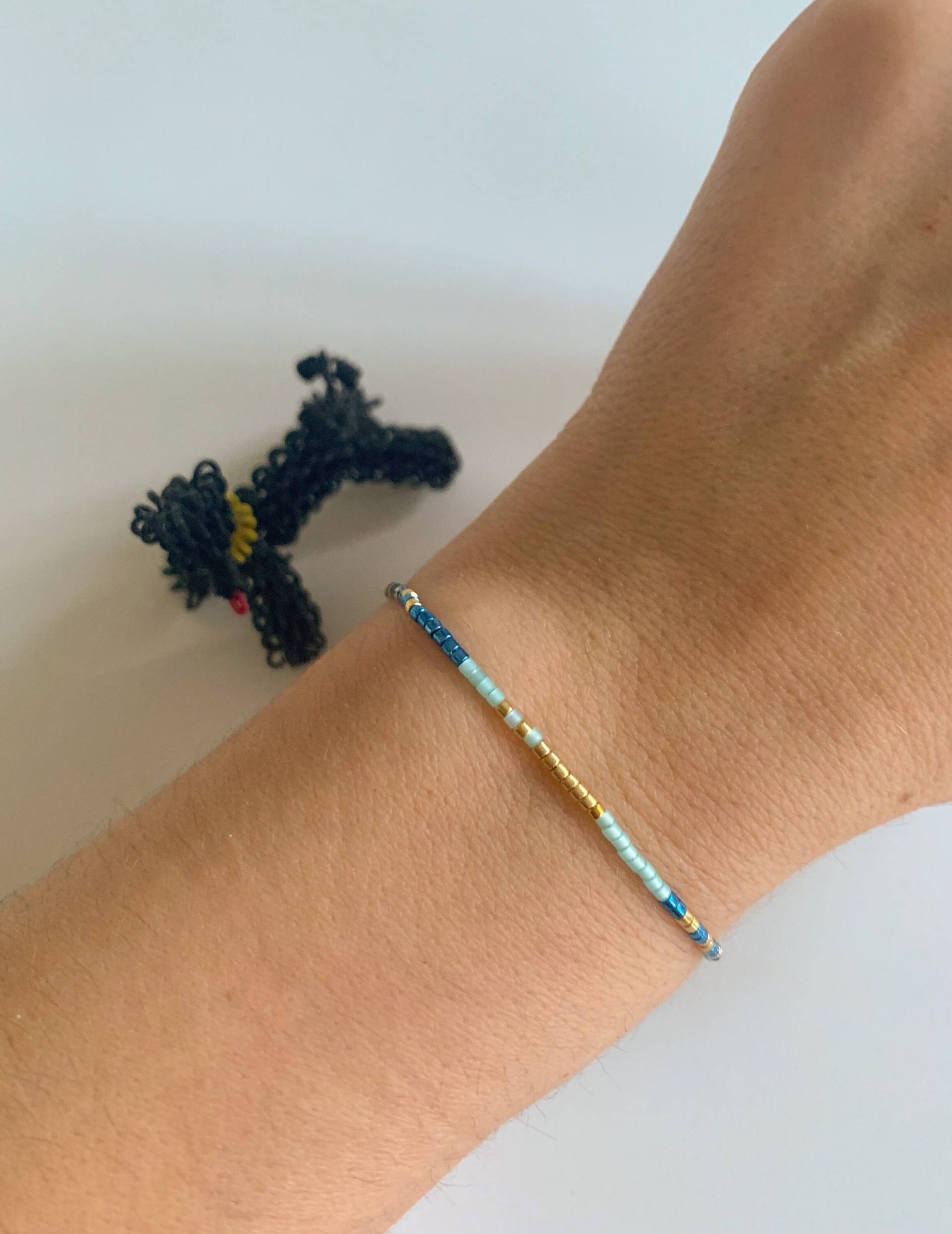 Perlenarmband Armband Freundschaftsarmband Metallic Blau Vergoldet Eisblau Mint Streifen Gestreift von Elmosshop