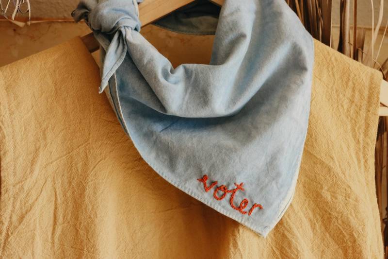 Voter Baumwolle Bandana Vote Kleiner Schal Männlich Oder Weiblich Halstuch Geschenk Voter Baumwolle Bandana Vote Kleiner Schal Männlich Oder Weiblich Halstuch Geschenk von Eloiseetmoi